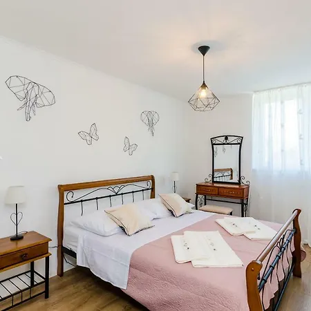 Apartamento Maha Place *